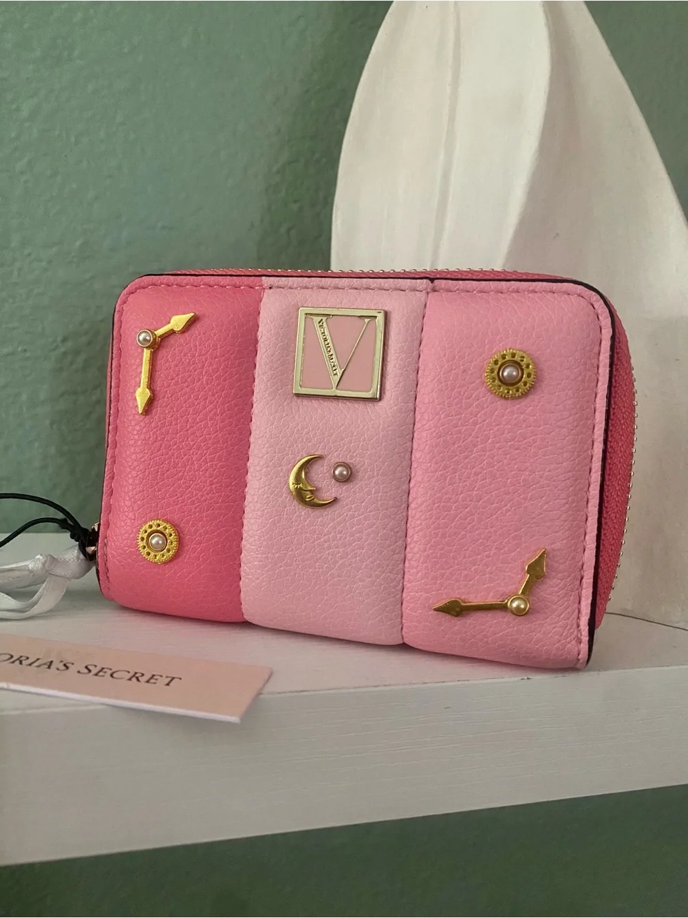 Victoria's Secret Pink Tri-Panel Gold Accent Zip Wallet - Picture 2 of 2